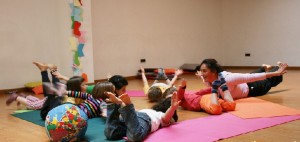 Los niños que practican yoga suelen ser adultos más calmados